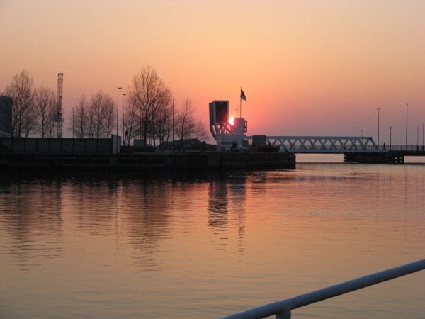 Sonnenaufgang im Hafen von Korsoer 