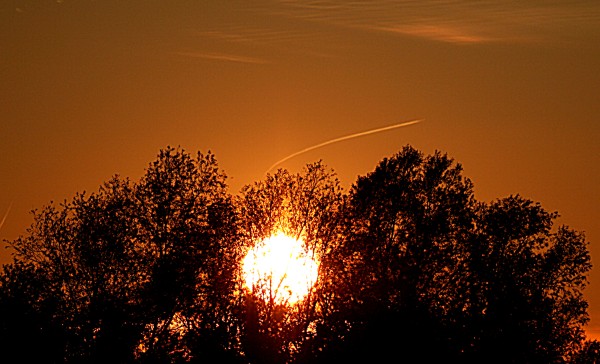 Sonnenuntergang in Friesland am 22.10.2007 um 18:01 Uhr