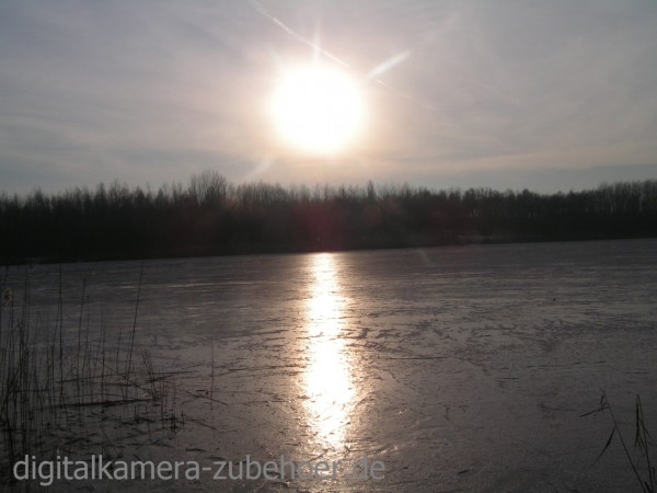 Sonnenuntergang am See " Gurke" in Zschornewitz im Winter